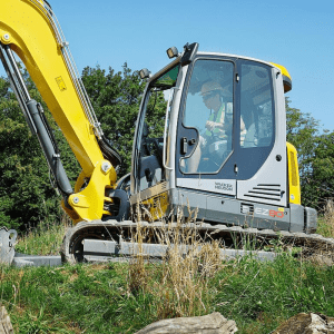 (Noleggio) Escavatore Cingolato Zero Tail EZ80